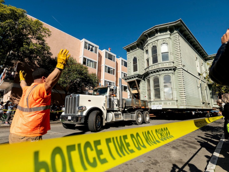 San Francisco: una casa spostata di quasi un chilometro!